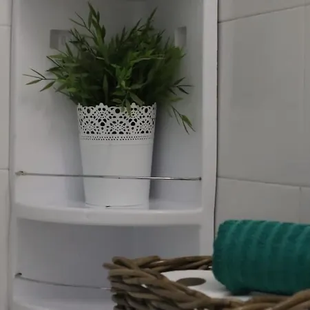 Einstein Apartment *